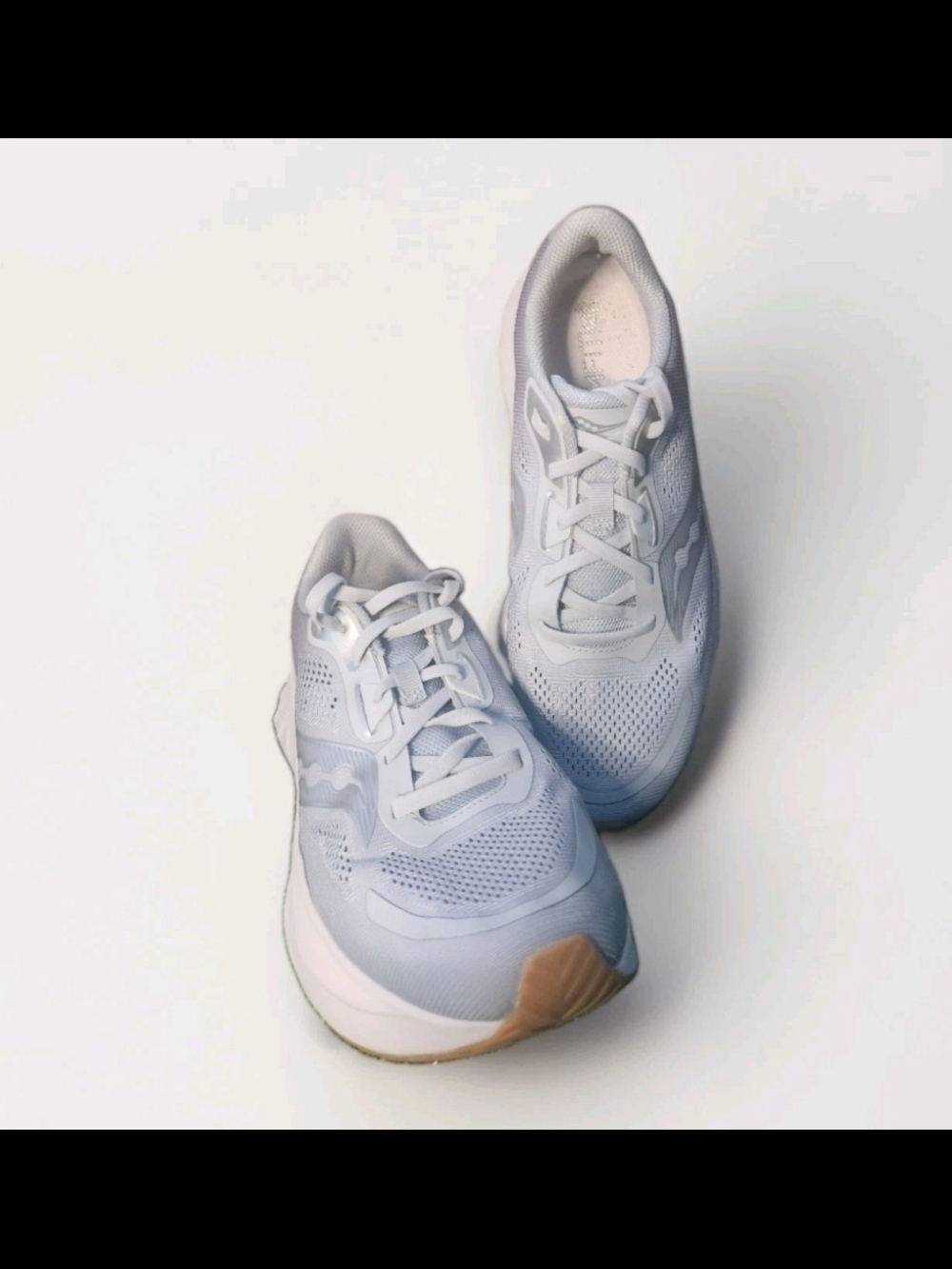 Saucony Light Blue and Tan Women's Athletic Running Shoes